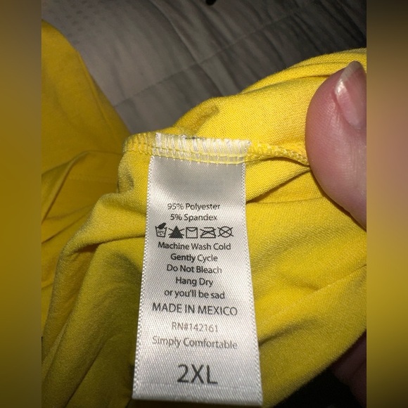 Lularoe 2X yellow with black trim Liv graphic T. NWT “Take me to the weekend” - Picture 5 of 7
